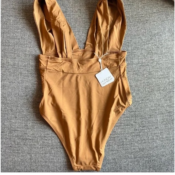 MONDAY SWIMWEAR Aruba One Piece - Toffee - Picture 8 of 9